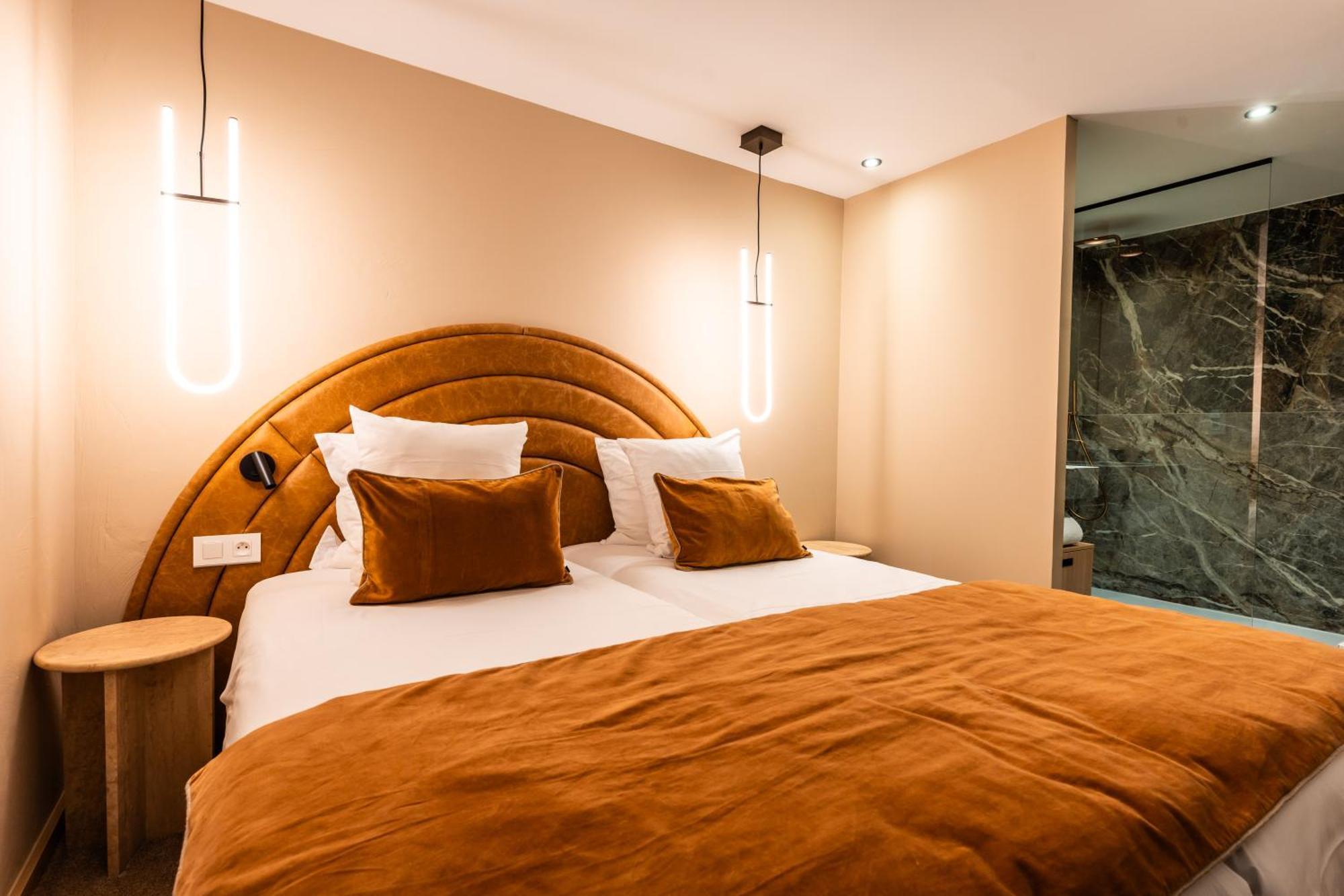 Fahrenheit Seven Courchevel Hotel Ngoại thất bức ảnh