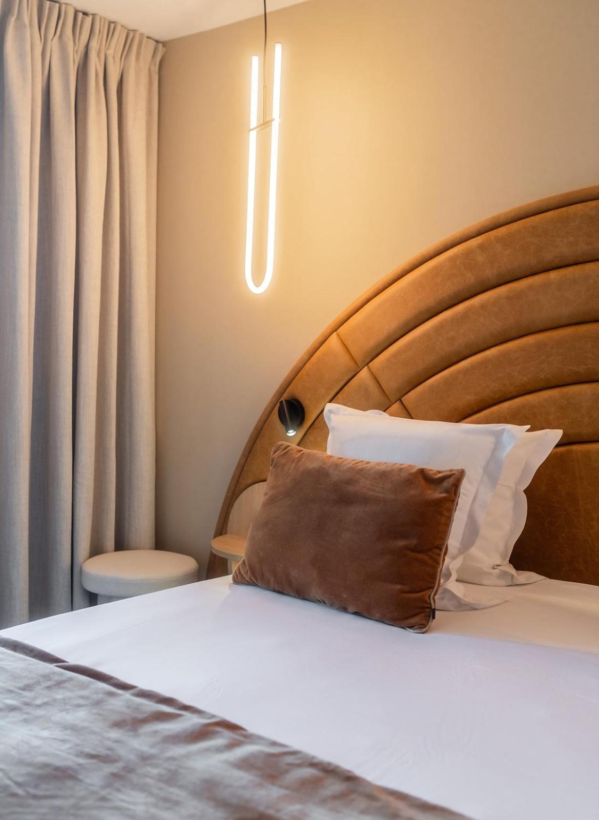 Fahrenheit Seven Courchevel Hotel Ngoại thất bức ảnh