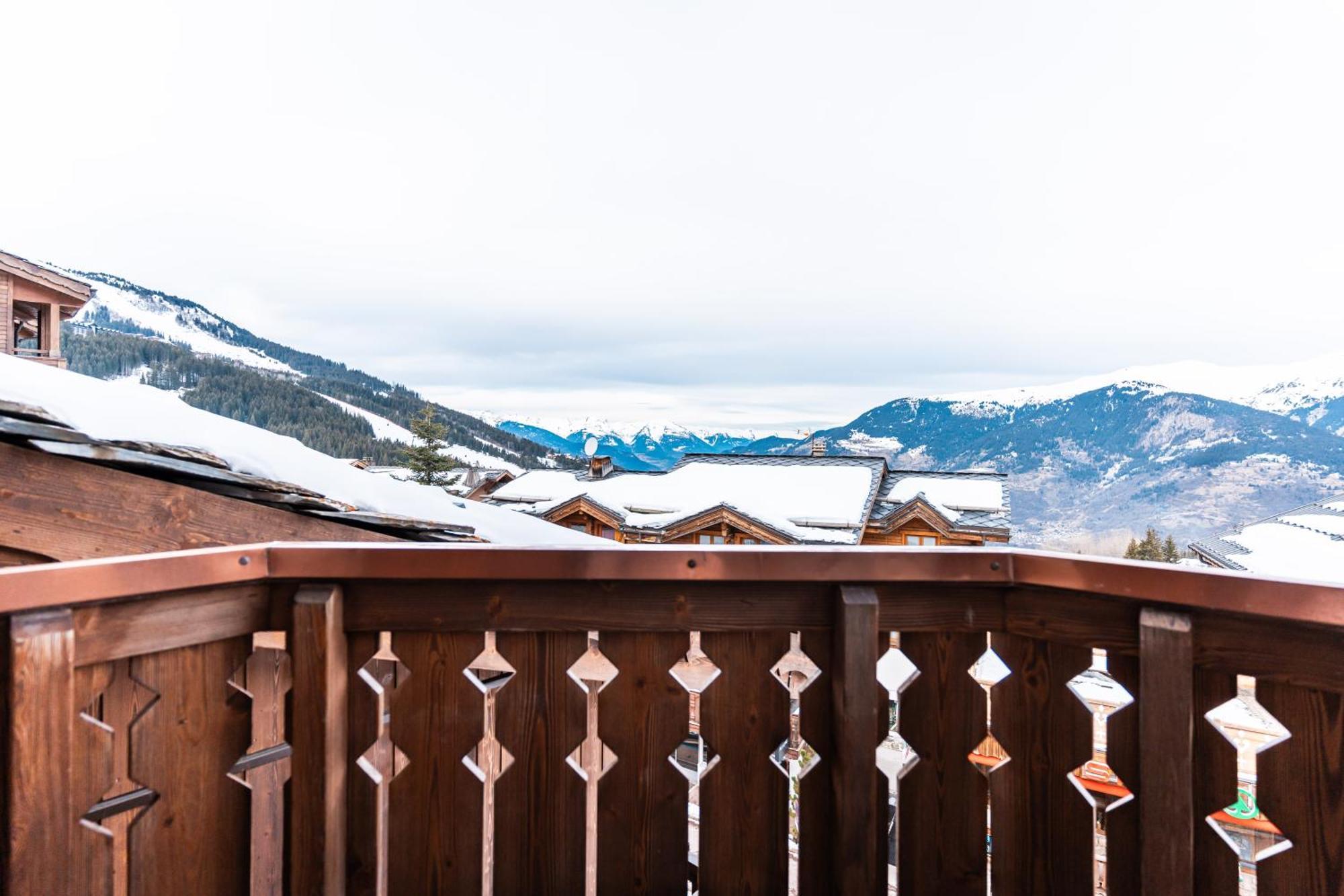 Fahrenheit Seven Courchevel Hotel Ngoại thất bức ảnh