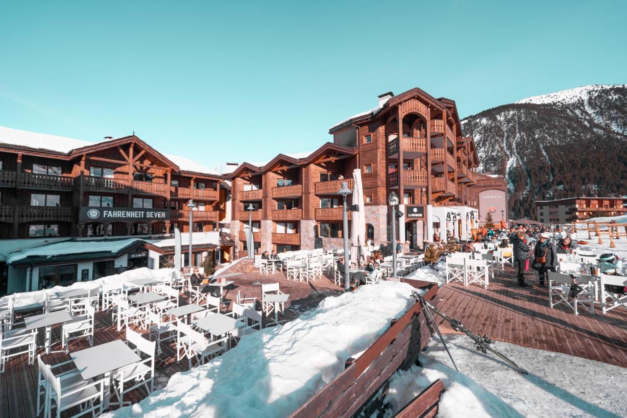 Fahrenheit Seven Courchevel Hotel Ngoại thất bức ảnh
